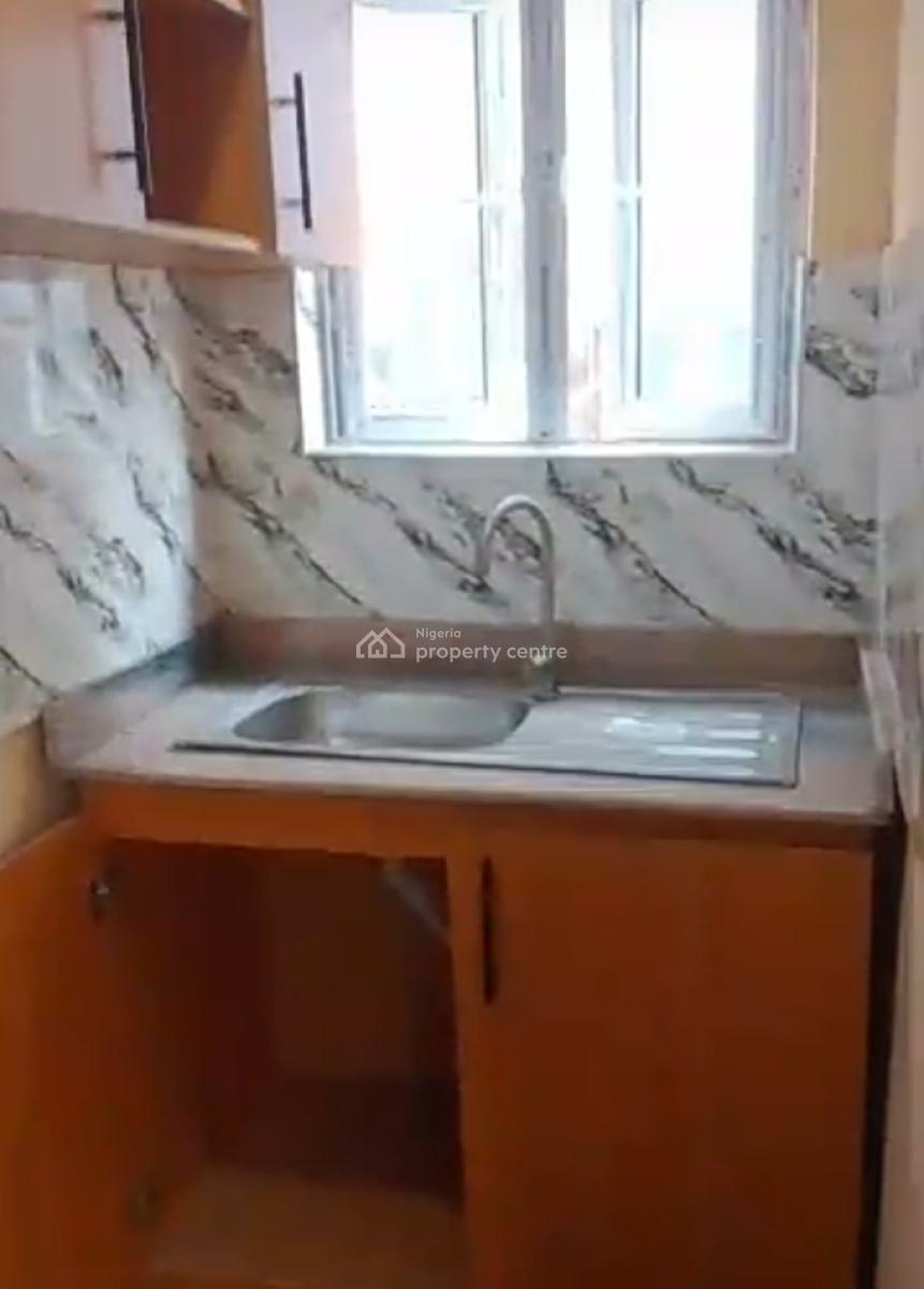 New and Spacious Self Contain with Prepaid Meter in Call to Access Est, Around Vgc, Ikota, Lekki, Lagos, Self Contain (single Rooms) for Rent