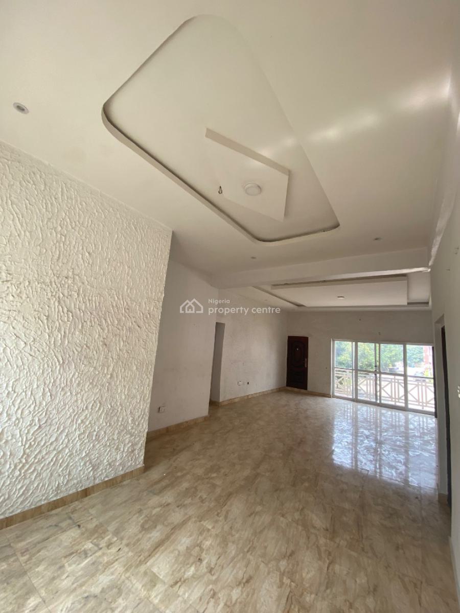 *spacious Fully Serviced ‎3-bedroom Apartment in an Estate*, Vgc, Lekki, Lagos, Flat / Apartment for Rent