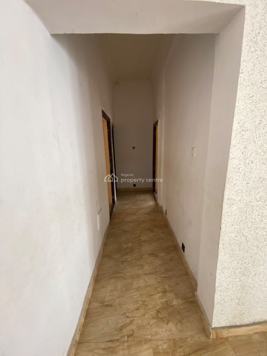 *spacious Fully Serviced ‎3-bedroom Apartment in an Estate*, Vgc, Lekki, Lagos, Flat / Apartment for Rent