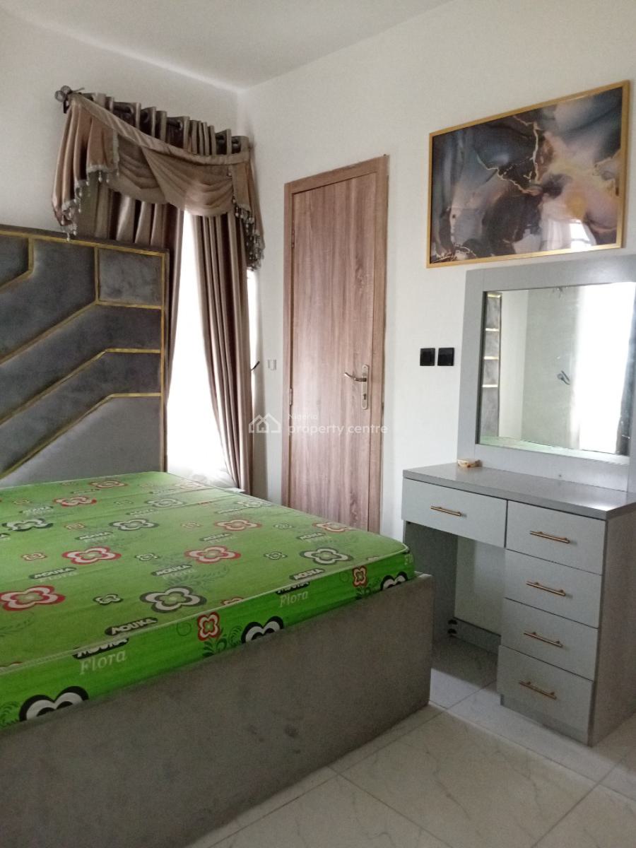 Fully Furnished 2-bedroom Flat (upstairs) + Inverter, Harris Drive, Lekki, Lagos, Flat / Apartment for Rent