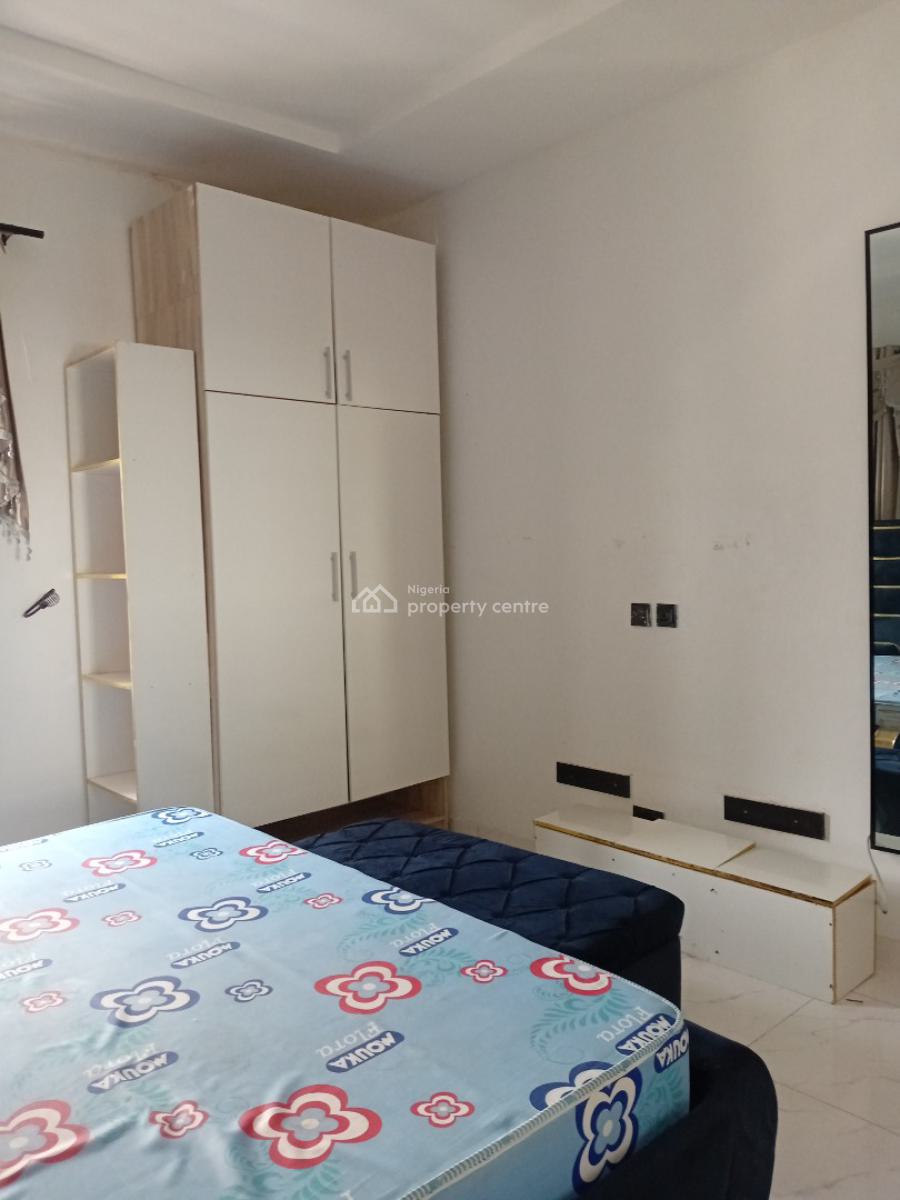 Fully Furnished 2-bedroom Flat (upstairs) + Inverter, Harris Drive, Lekki, Lagos, Flat / Apartment for Rent