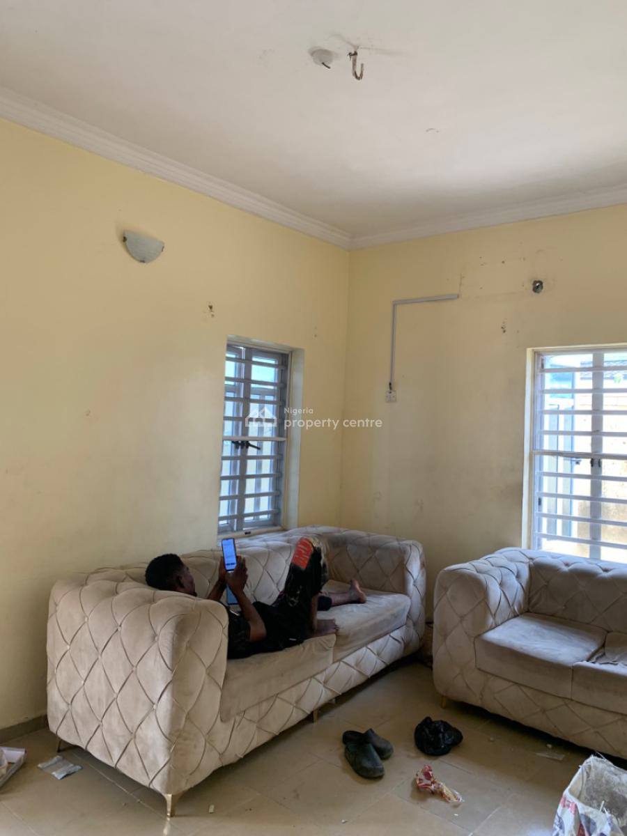 Luxury 2 Bedroom Flat, Gra Phase 1, Magodo, Lagos, Flat / Apartment for Rent