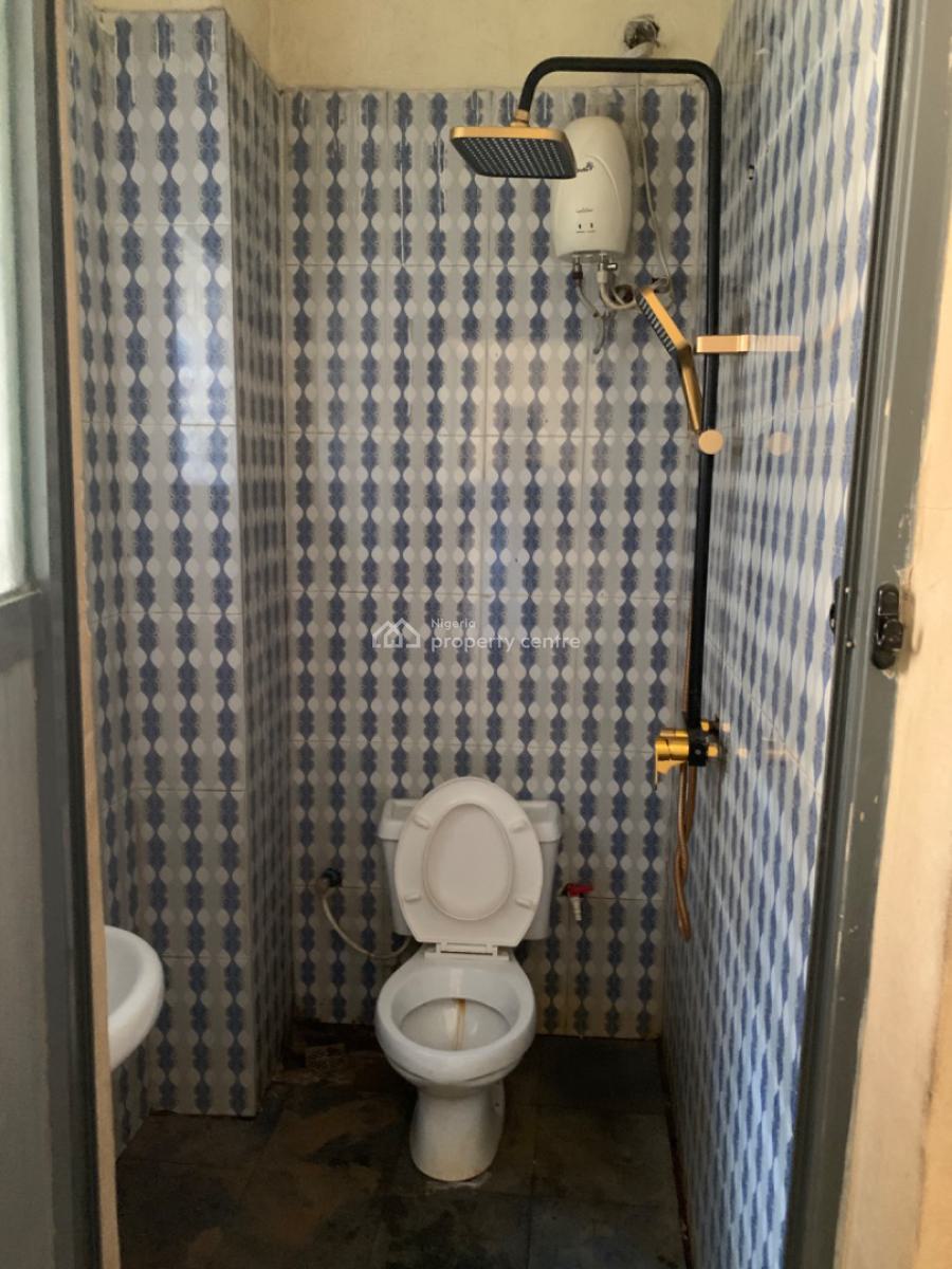 Luxury 2 Bedroom Flat, Gra Phase 1, Magodo, Lagos, Flat / Apartment for Rent