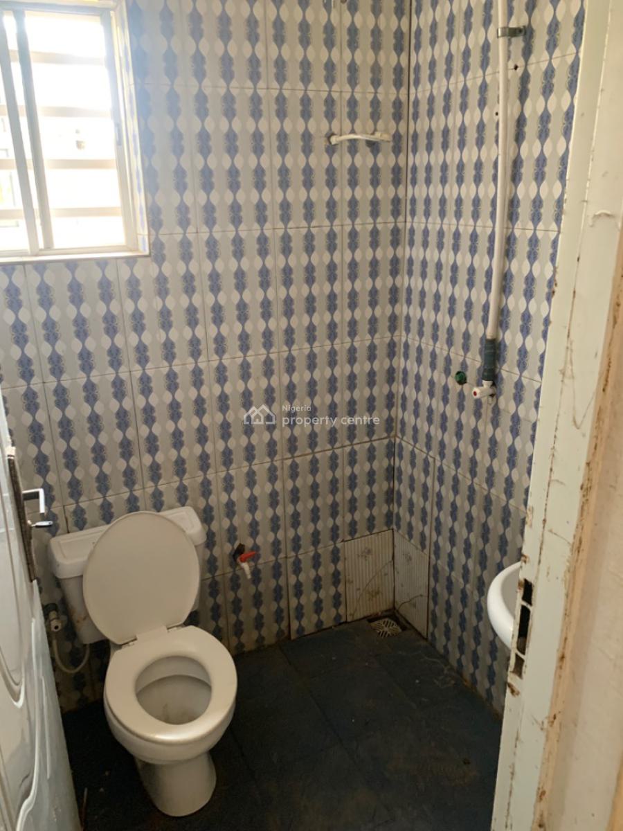 Luxury 2 Bedroom Flat, Gra Phase 1, Magodo, Lagos, Flat / Apartment for Rent