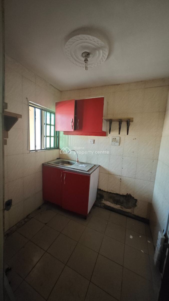 Self Service 2 Bedrooms Flat, Off Freedom Way, Lekki Phase 1, Lekki, Lagos, Flat / Apartment for Rent