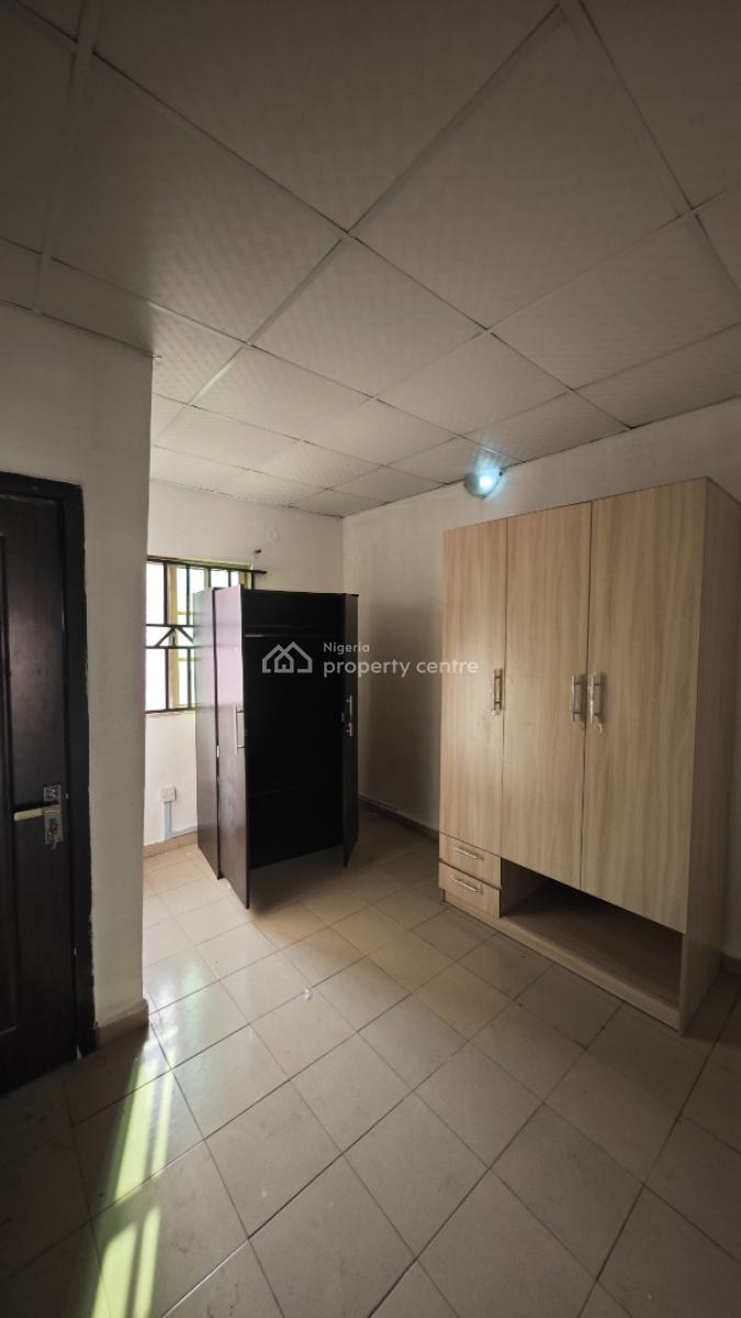 Self Service 2 Bedrooms Flat, Off Freedom Way, Lekki Phase 1, Lekki, Lagos, Flat / Apartment for Rent