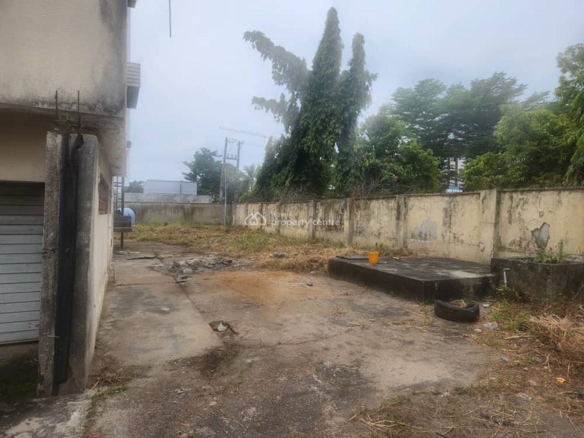 5 Bedroom Detached House with 2 Bqs, Off Saka Tinubu Street, Victoria Island (vi), Lagos, Commercial Property for Rent