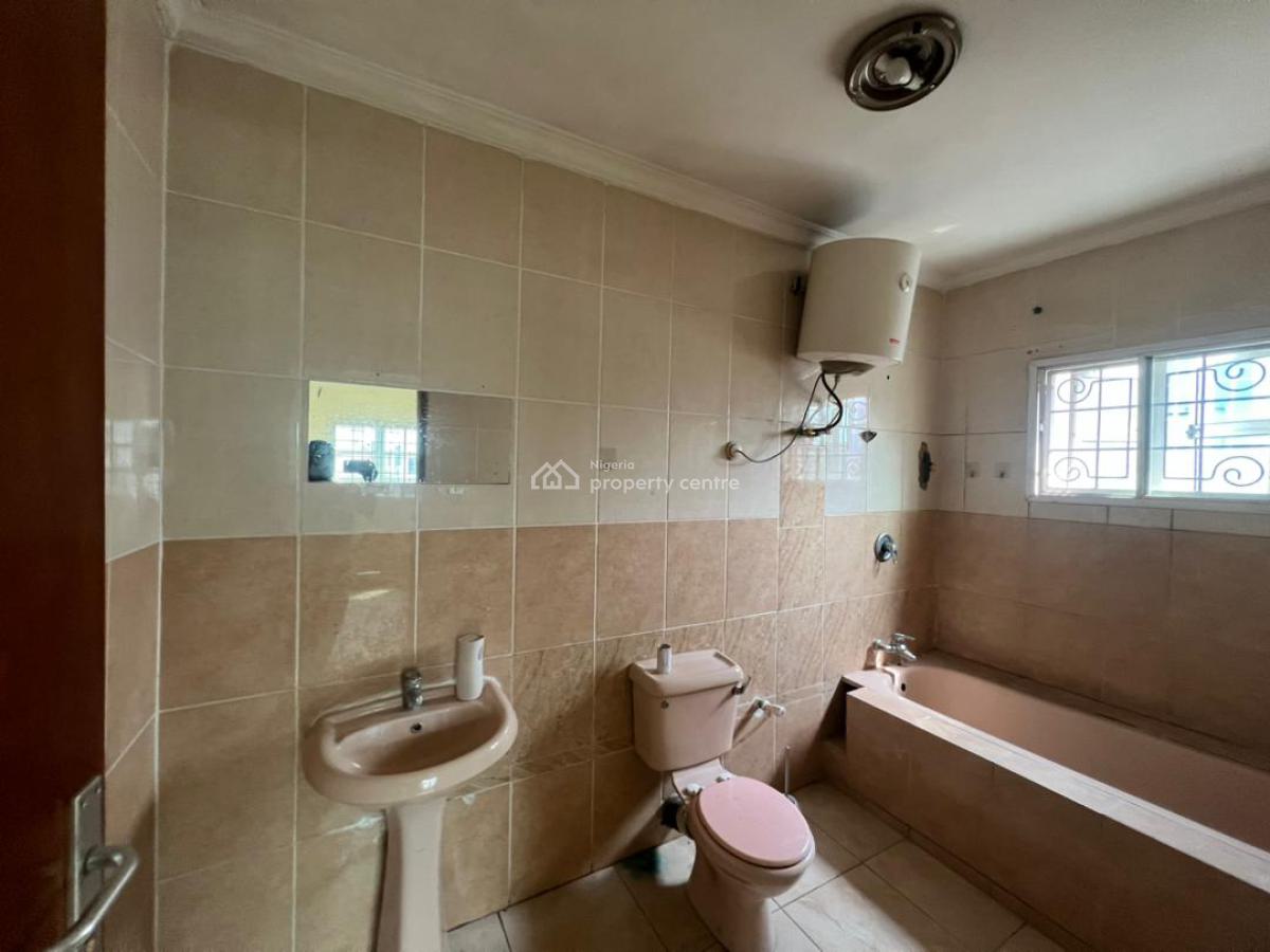 Used 4 Bedrooms Semi Detached Duplex, Lekki Phase 1, Lekki, Lagos, Semi-detached Duplex for Rent