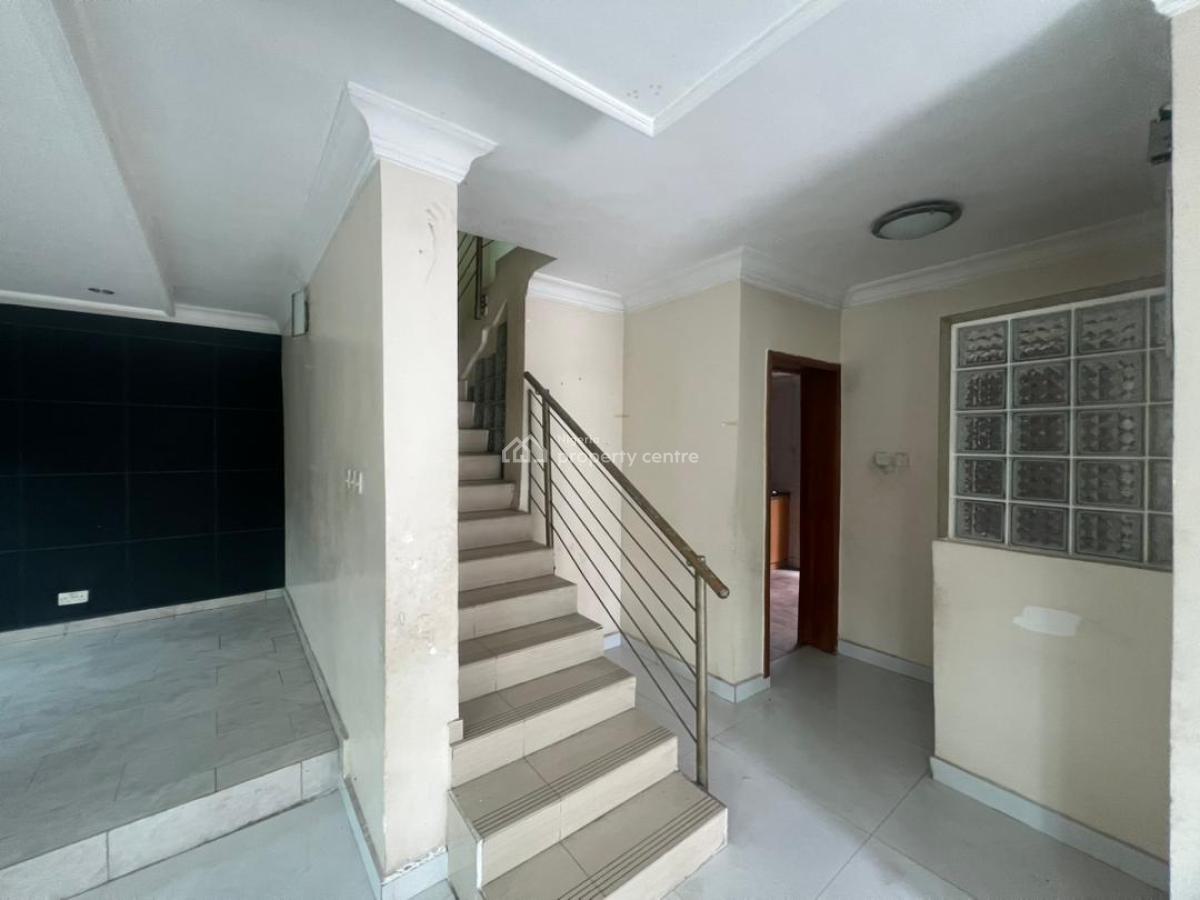 Used 4 Bedrooms Semi Detached Duplex, Lekki Phase 1, Lekki, Lagos, Semi-detached Duplex for Rent