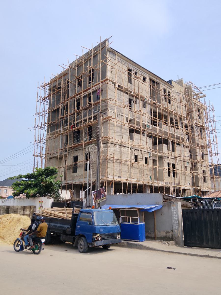 Brand New 2 Bedroom Apartment with Rooftop Bar and Elevator, Ologolo, Lekki, Lagos, Flat / Apartment for Sale