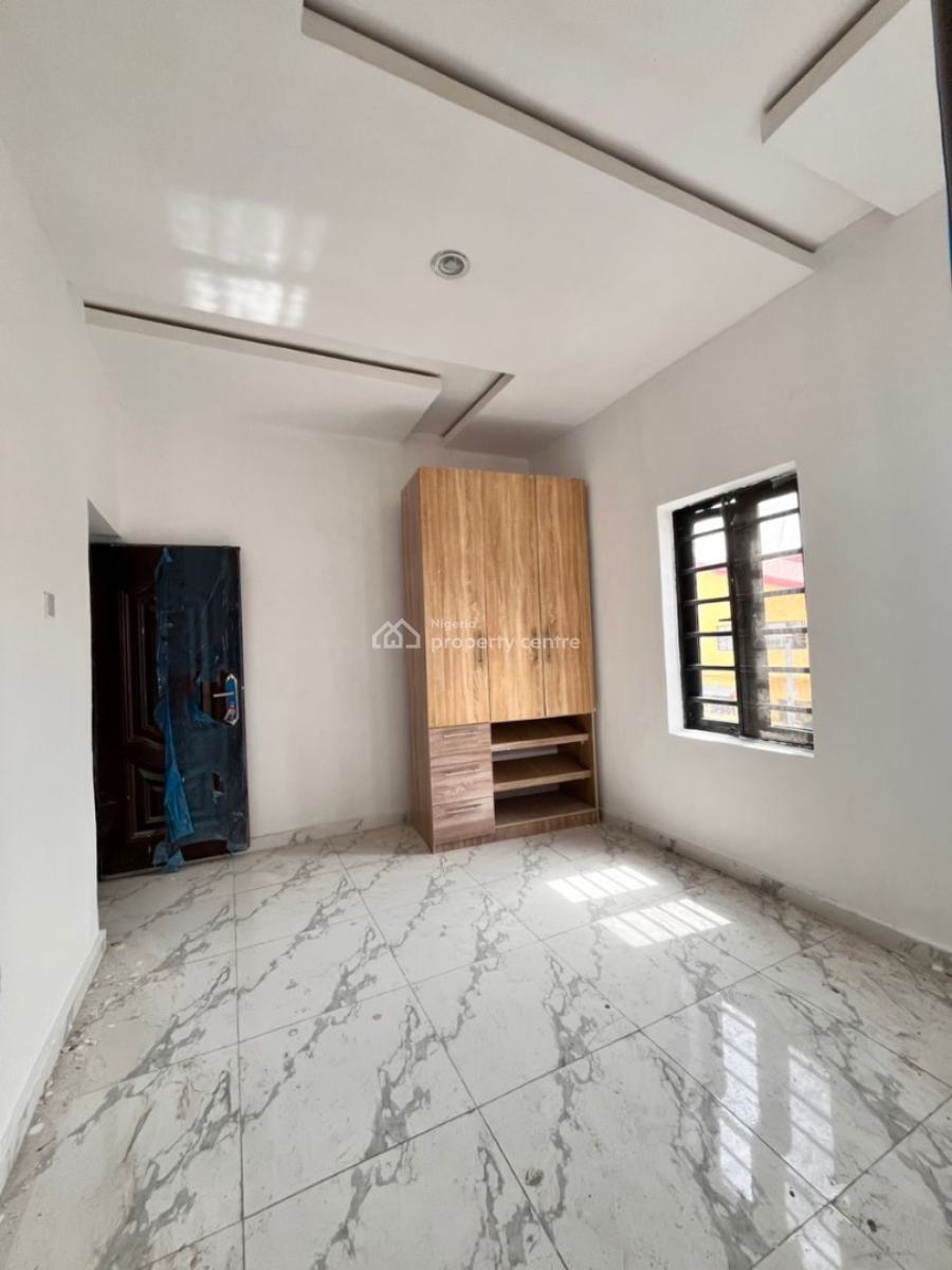 Standard 2 Bedroom Apartment, Thomas Estate, Ajah, Lagos, Flat / Apartment for Rent