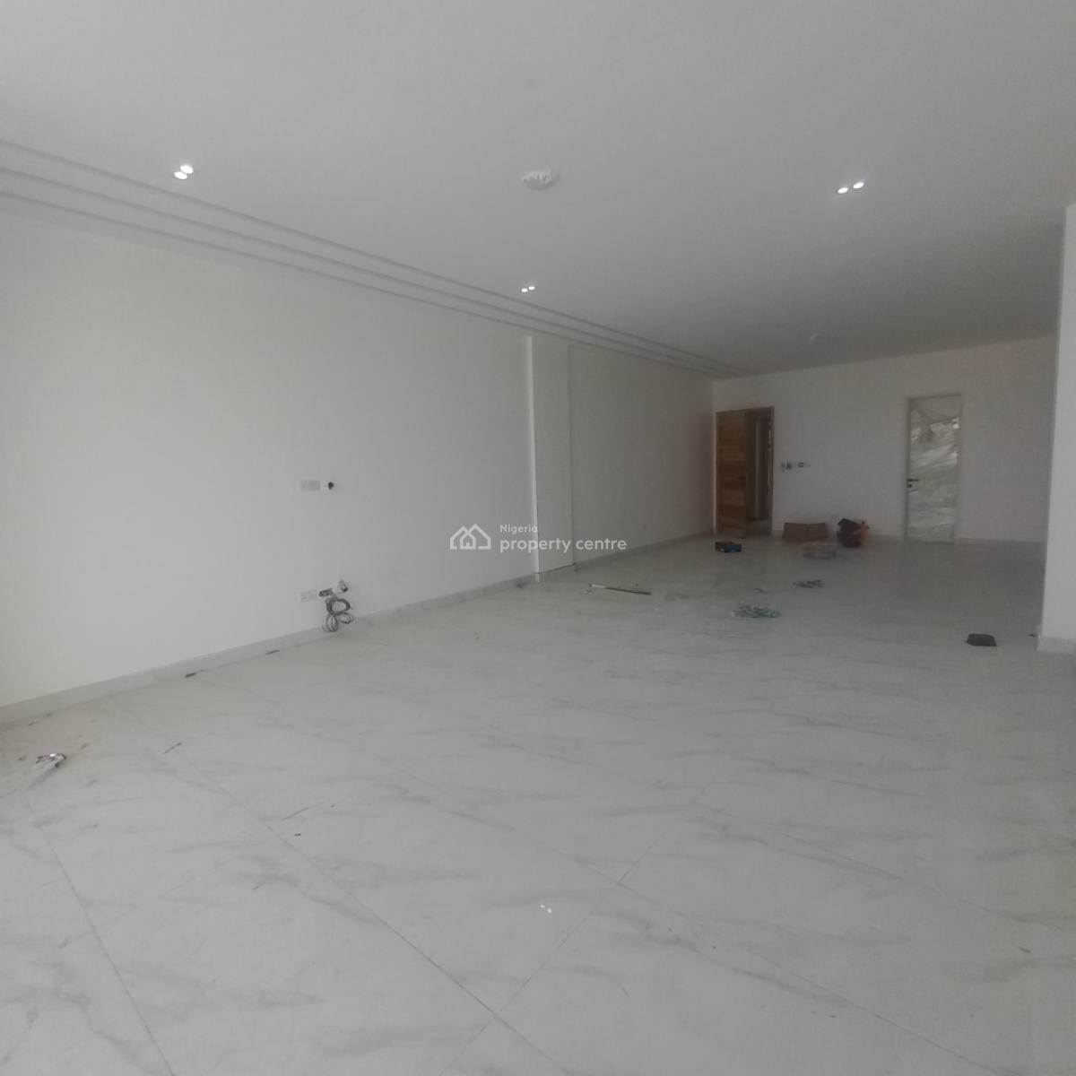 Standard  2 Bedroom Apartment with Pool and Elevator, Lekki Phase 1, Lekki, Lagos, Flat / Apartment for Sale