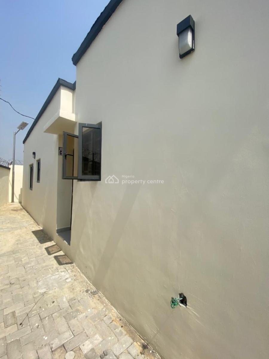 Newly Built 1 Bedroom Apartment with Excellent Facilities, Shoprite, Sangotedo, Ajah, Lagos, Mini Flat (room and Parlour) for Rent