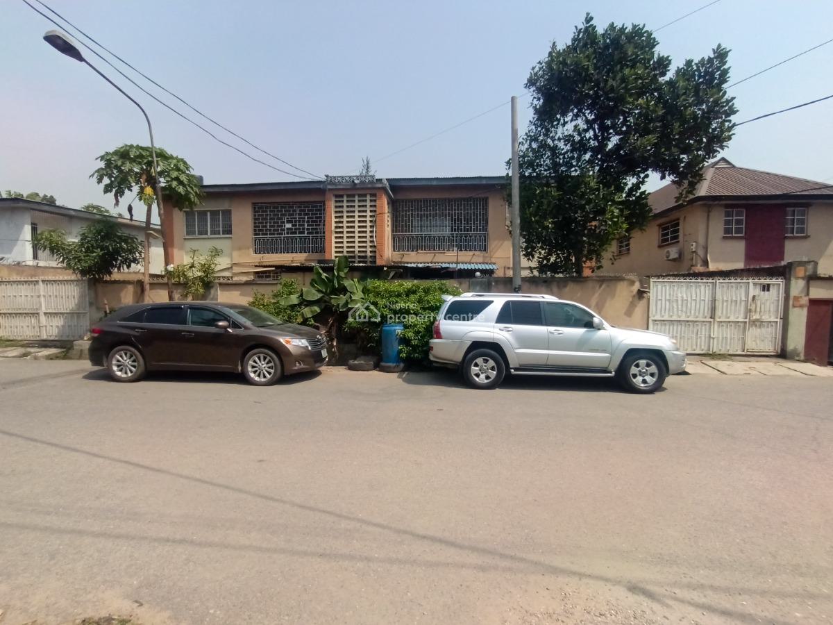 Decent Block of 4 Flats on 929sqm Land, Off Coker Road, Ilupeju, Lagos, Block of Flats for Sale