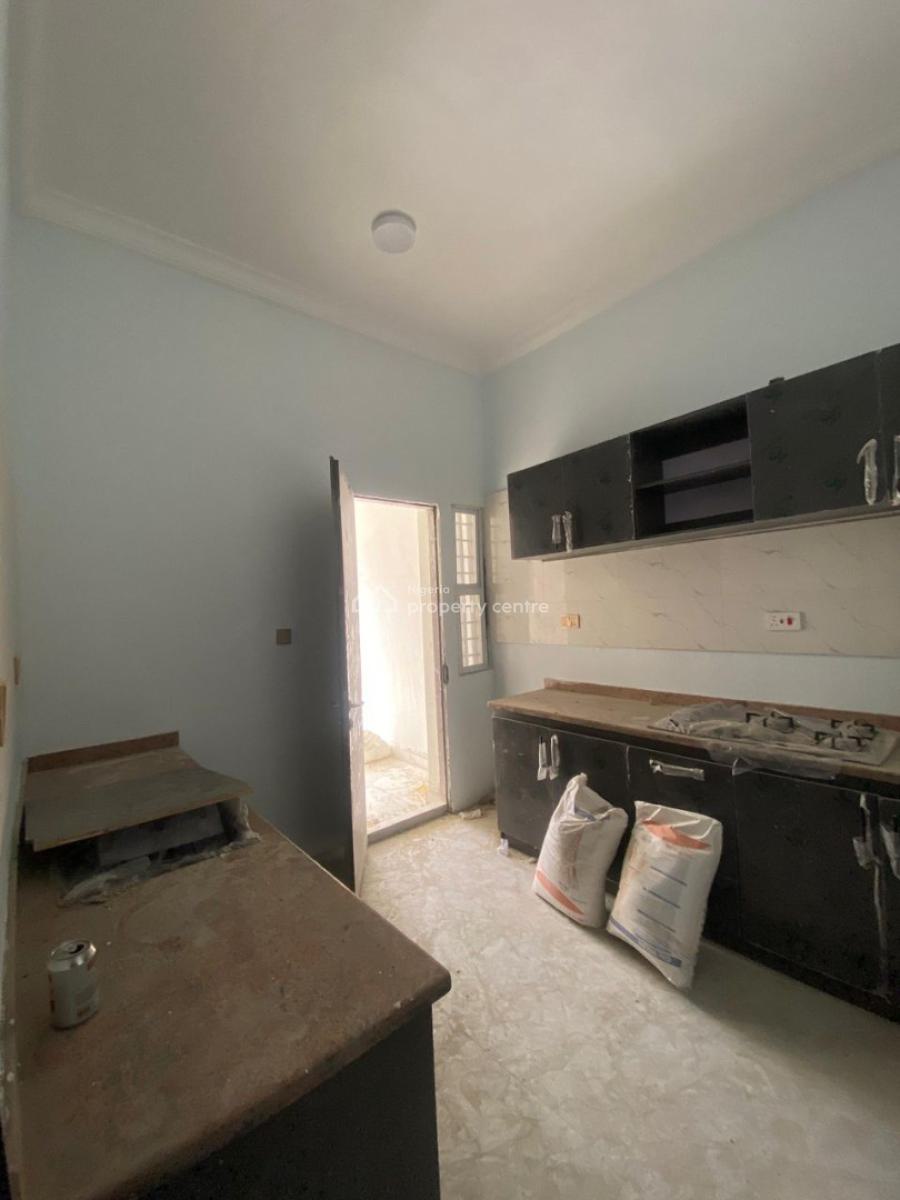 Self-compound 4-bedroom Duplex with Bq, Lekki Scheme 2, Ajah, Lagos, House for Sale