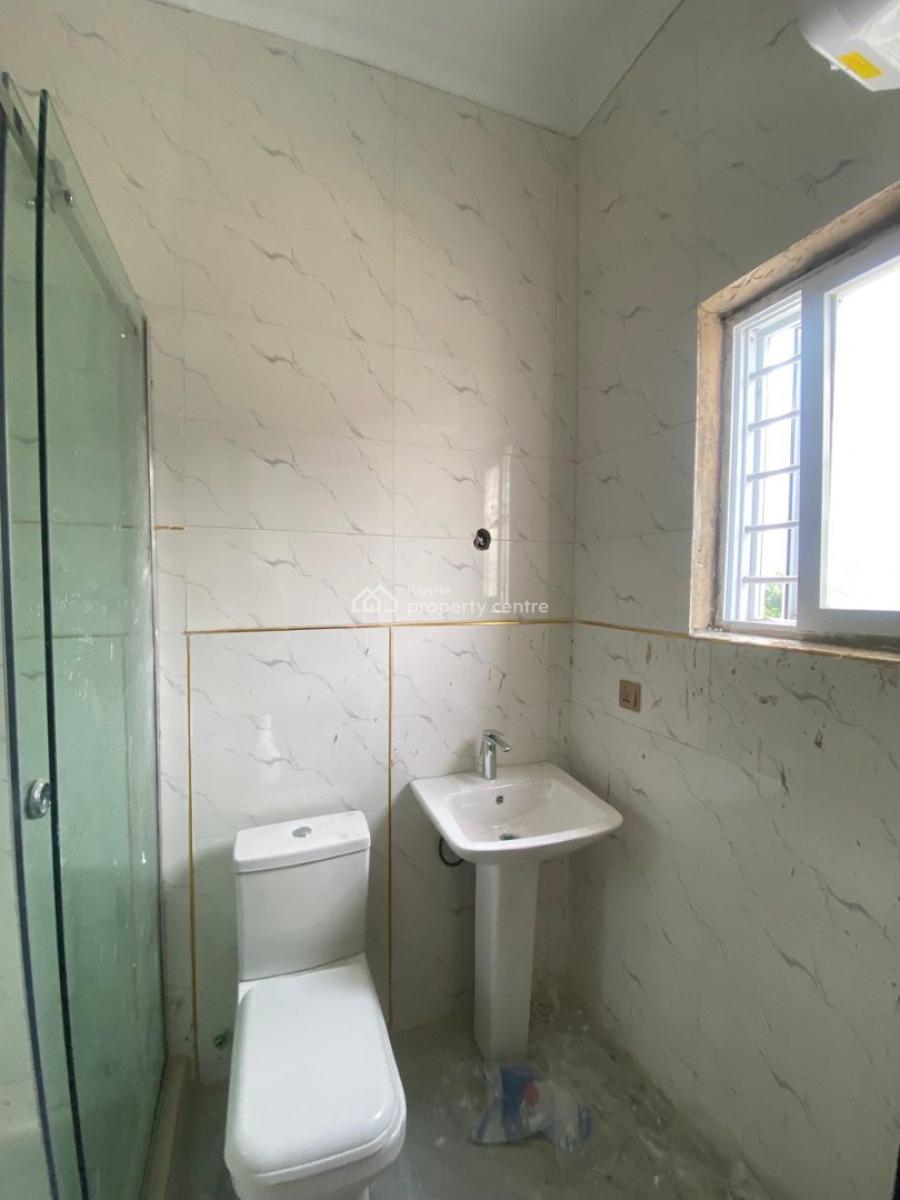 Self-compound 4-bedroom Duplex with Bq, Lekki Scheme 2, Ajah, Lagos, House for Sale