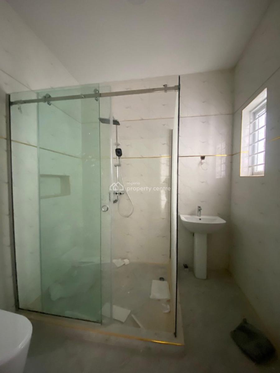 Self-compound 4-bedroom Duplex with Bq, Lekki Scheme 2, Ajah, Lagos, House for Sale