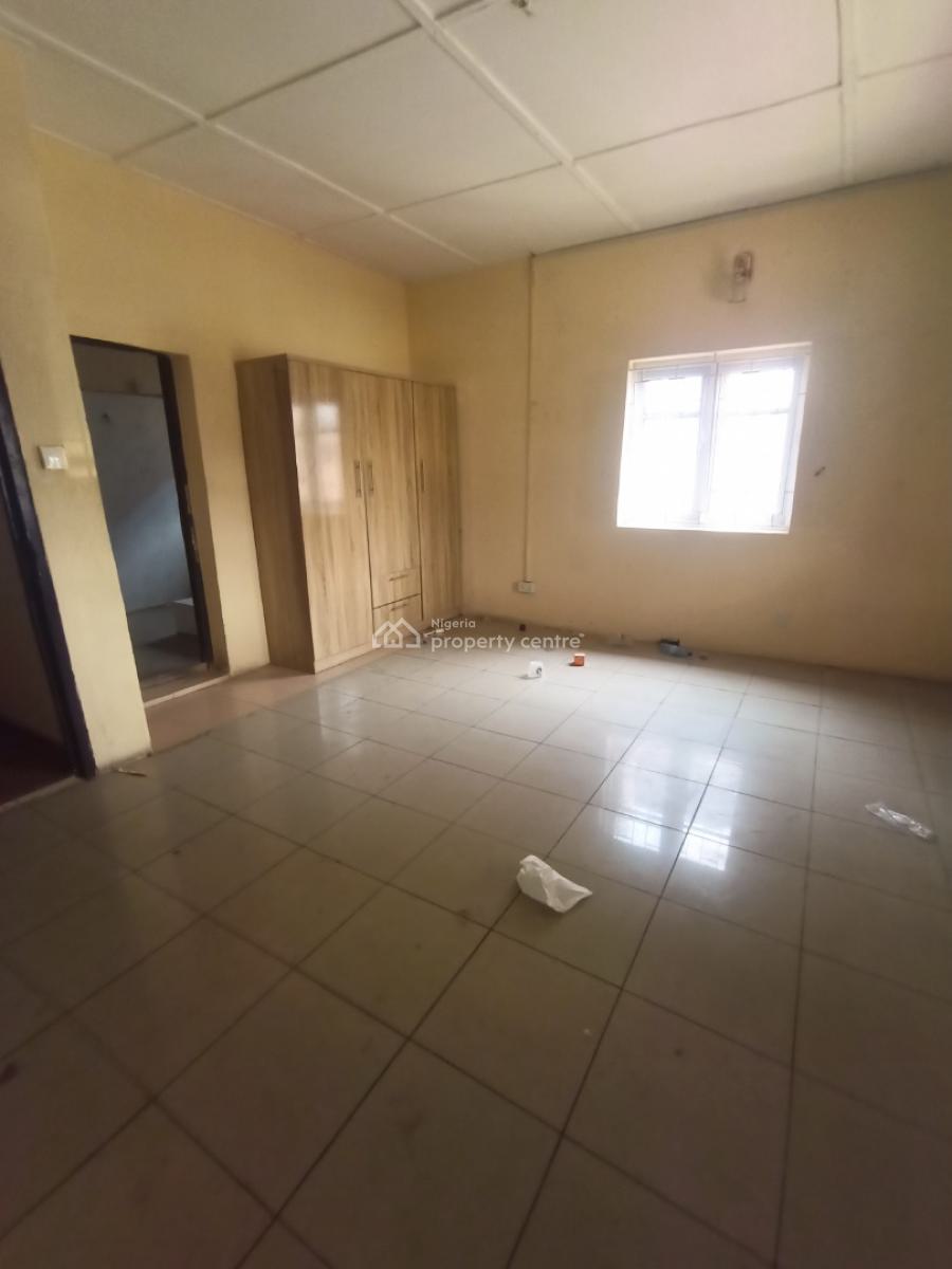 Decent 5 Bedroom Semi Detached Duplex with 2 Bedroom Apartment Bq, Ilupeju, Lagos, Semi-detached Duplex for Rent