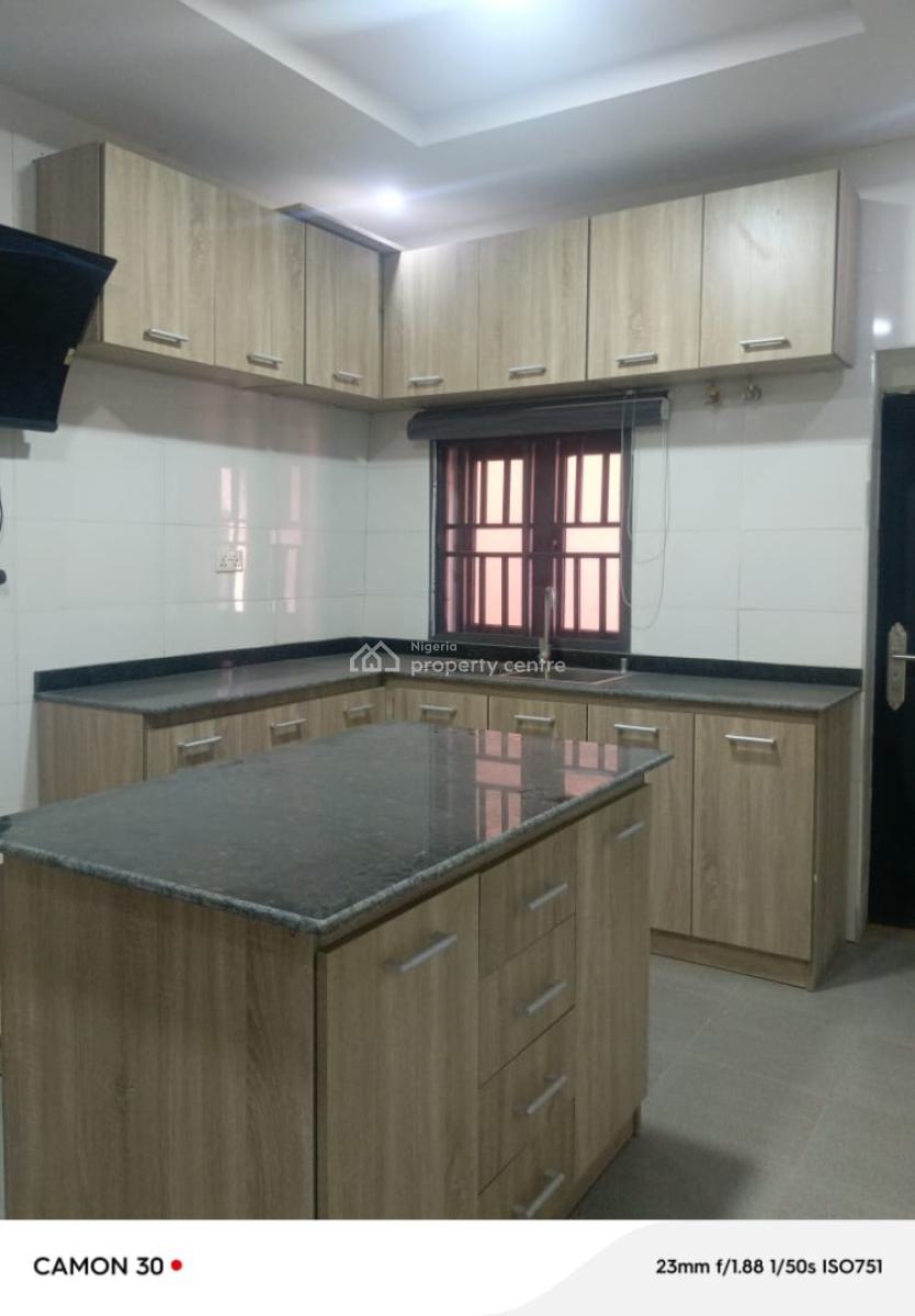 Fully Furnished and Serviced 3 Bedrooms Bungalow, Kado Estate, Kado, Abuja, Detached Bungalow for Rent