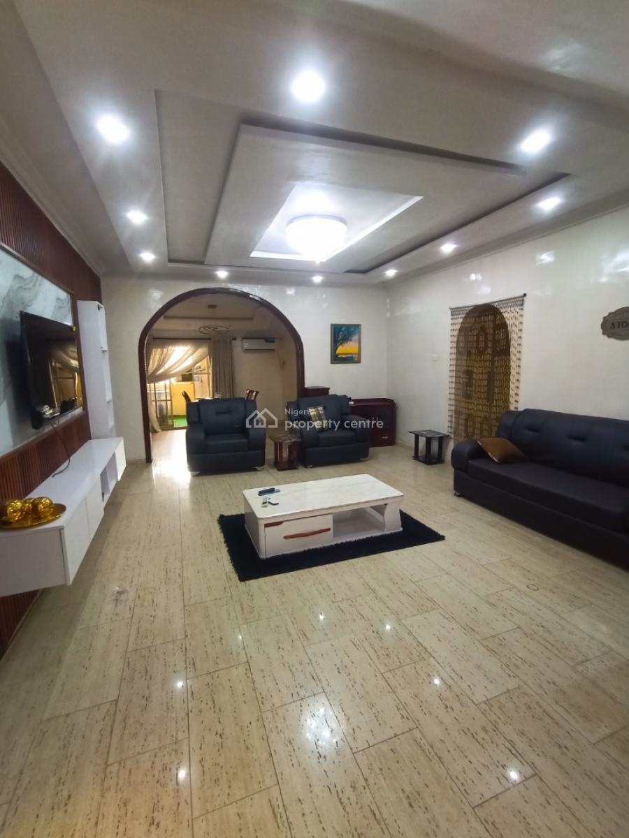 Luxury 3 Bedroom Apartments for Long Stay, Ilupeju, Lagos, Flat / Apartment Short Let