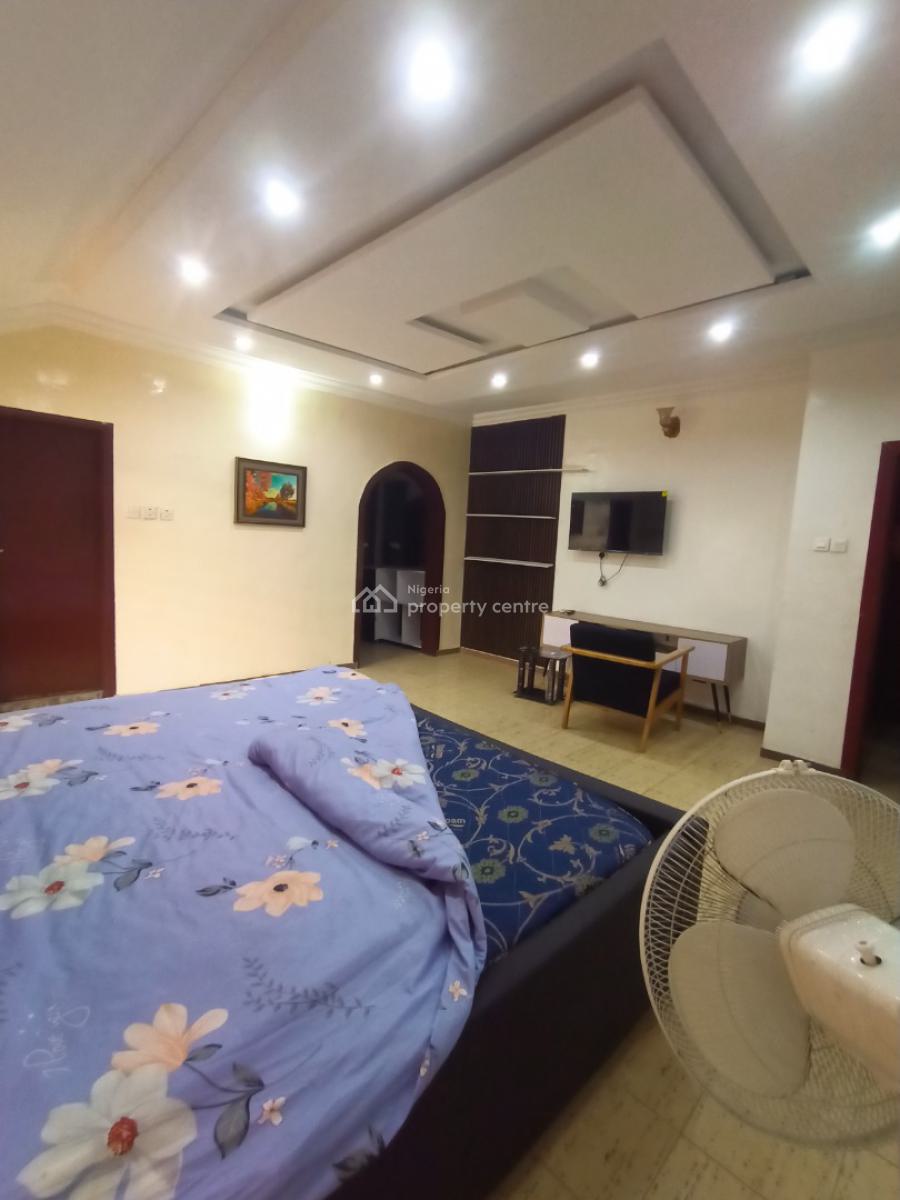 Luxury 3 Bedroom Apartments for Long Stay, Ilupeju, Lagos, Flat / Apartment Short Let
