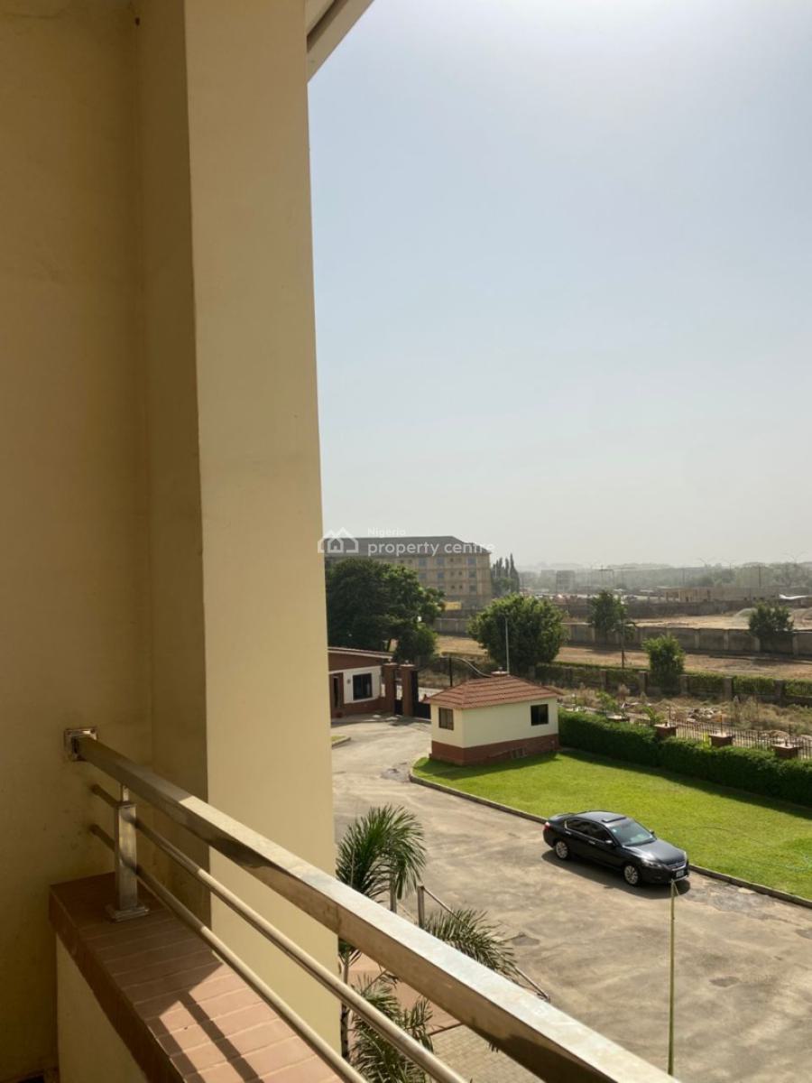 5-bedroom Semi Detached Duplex, Jahi, Abuja, Semi-detached Duplex for Sale