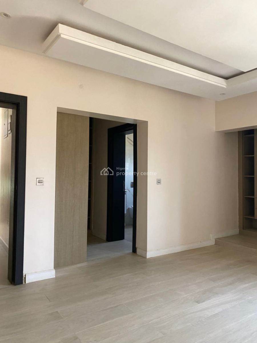 5-bedroom Semi Detached Duplex, Jahi, Abuja, Semi-detached Duplex for Sale