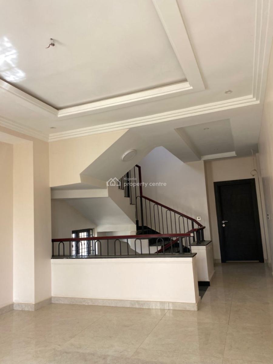 5-bedroom Semi Detached Duplex, Jahi, Abuja, Semi-detached Duplex for Sale