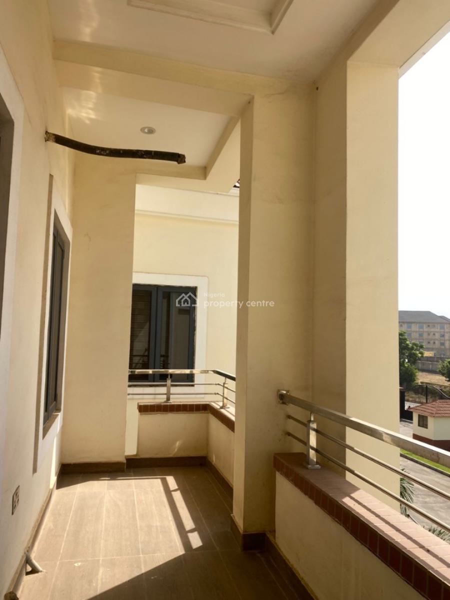 5-bedroom Semi Detached Duplex, Jahi, Abuja, Semi-detached Duplex for Sale