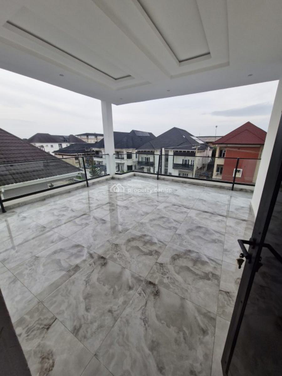 Massive 5 Bedroom Fully Detached with Pool, Lekki, Lagos, Detached Duplex for Sale