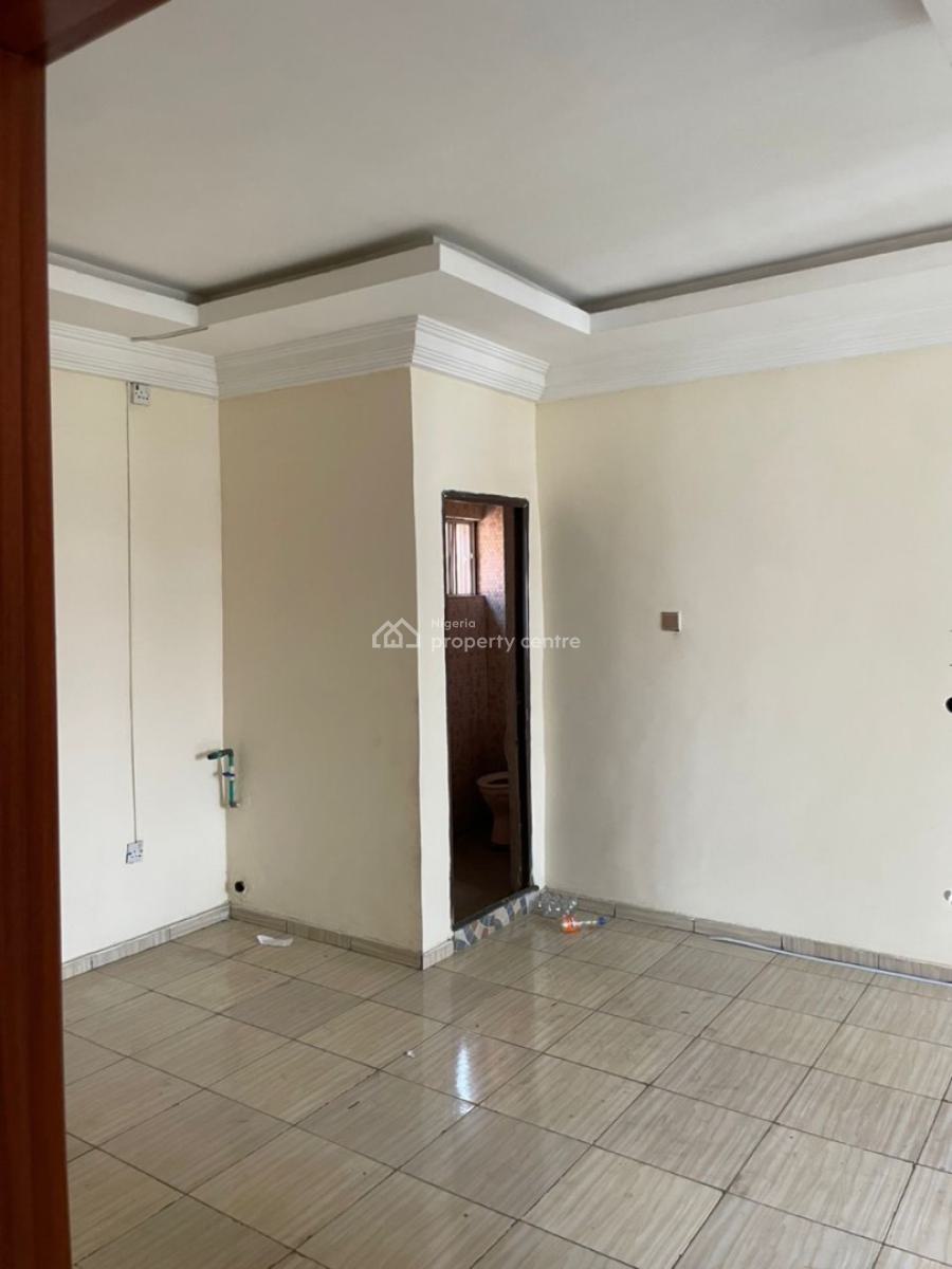 Relatively 2 Bedroom Flat, Alapere, Ketu, Lagos, Flat / Apartment for Rent