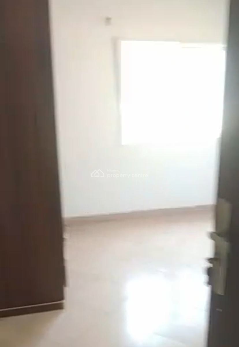 Sharp 3 Bedroom Flat Upstairs, Around Vgc, Ikota, Lekki, Lagos, Flat / Apartment for Rent