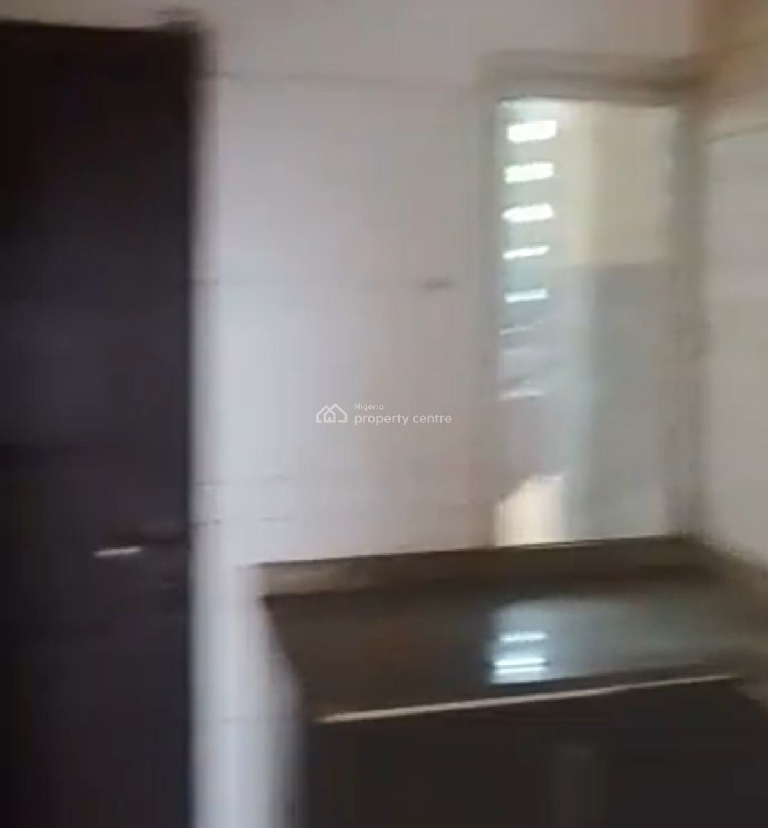 Sharp 3 Bedroom Flat Upstairs, Around Vgc, Ikota, Lekki, Lagos, Flat / Apartment for Rent