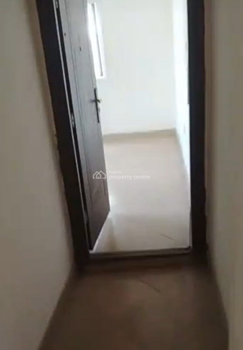 Sharp 3 Bedroom Flat Upstairs, Around Vgc, Ikota, Lekki, Lagos, Flat / Apartment for Rent