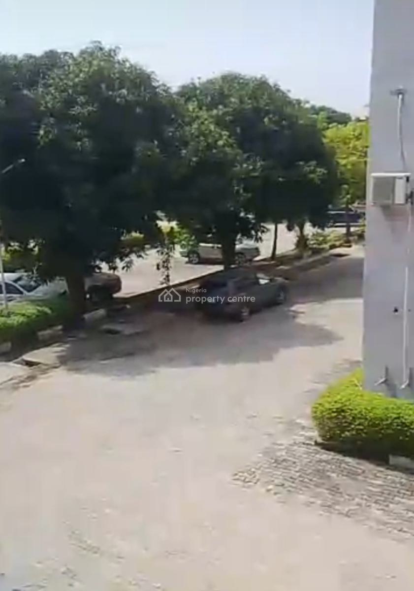 Sharp 3 Bedroom Flat Upstairs, Around Vgc, Ikota, Lekki, Lagos, Flat / Apartment for Rent