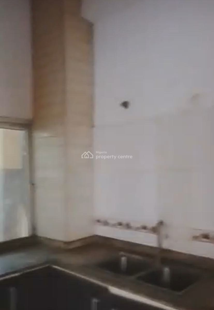 Sharp 3 Bedroom Flat Upstairs, Around Vgc, Ikota, Lekki, Lagos, Flat / Apartment for Rent