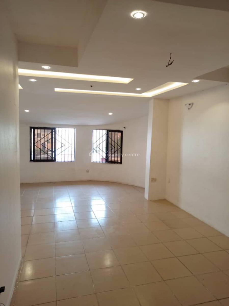 Newly Renovated 4 Bedroom Flat, Omole Phase 1, Ikeja, Lagos, Flat / Apartment for Rent
