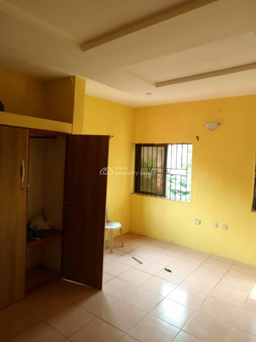 Newly Renovated 4 Bedroom Flat, Omole Phase 1, Ikeja, Lagos, Flat / Apartment for Rent