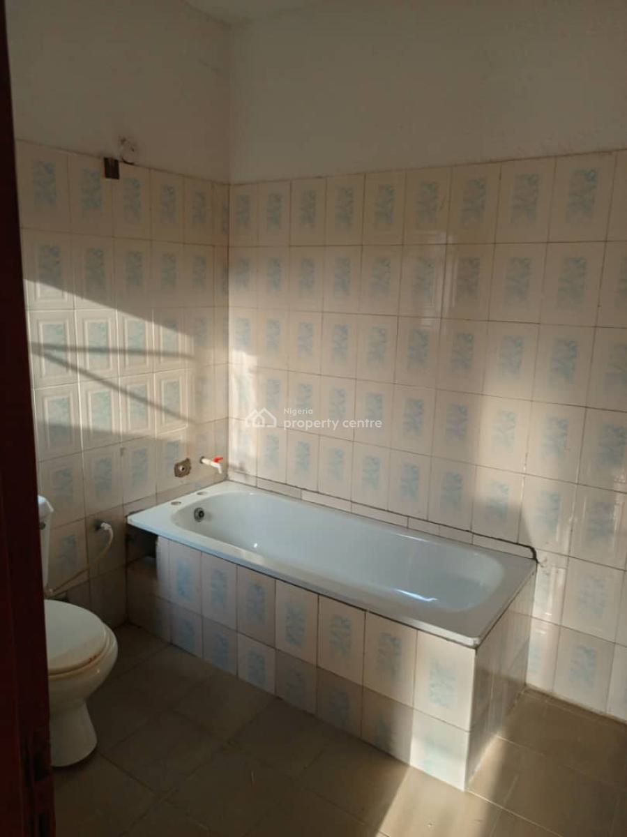 Newly Renovated 4 Bedroom Flat, Omole Phase 1, Ikeja, Lagos, Flat / Apartment for Rent