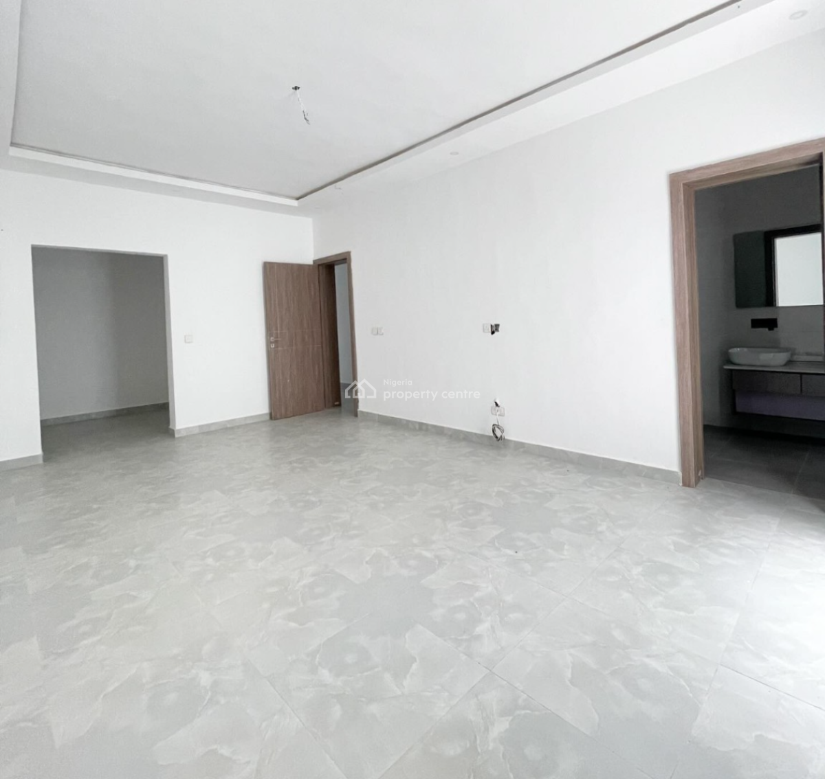 3 Bedroom Apartment with a Bq  (2nd Floor), Lekki Right, Lekki Phase 1, Lekki, Lagos, Flat / Apartment for Rent