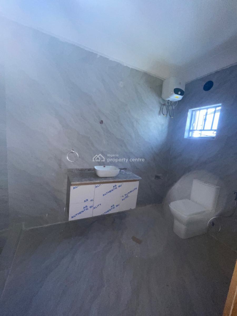 a Brand New 4 Bedroom Fully Detached Duplex with Bq, Along Mobil Road, Ilaje, Lekki, Lagos, Detached Bungalow for Rent