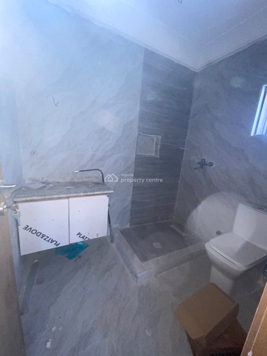 a Brand New 4 Bedroom Fully Detached Duplex with Bq, Along Mobil Road, Ilaje, Lekki, Lagos, Detached Bungalow for Rent