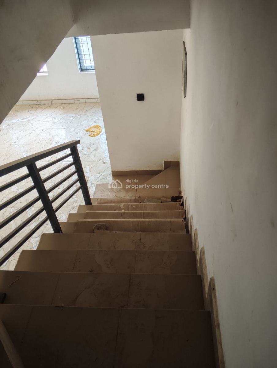 3 Bedroom Terrace Duplex, Defence Estate, Lugbe District, Abuja, Terraced Duplex for Sale