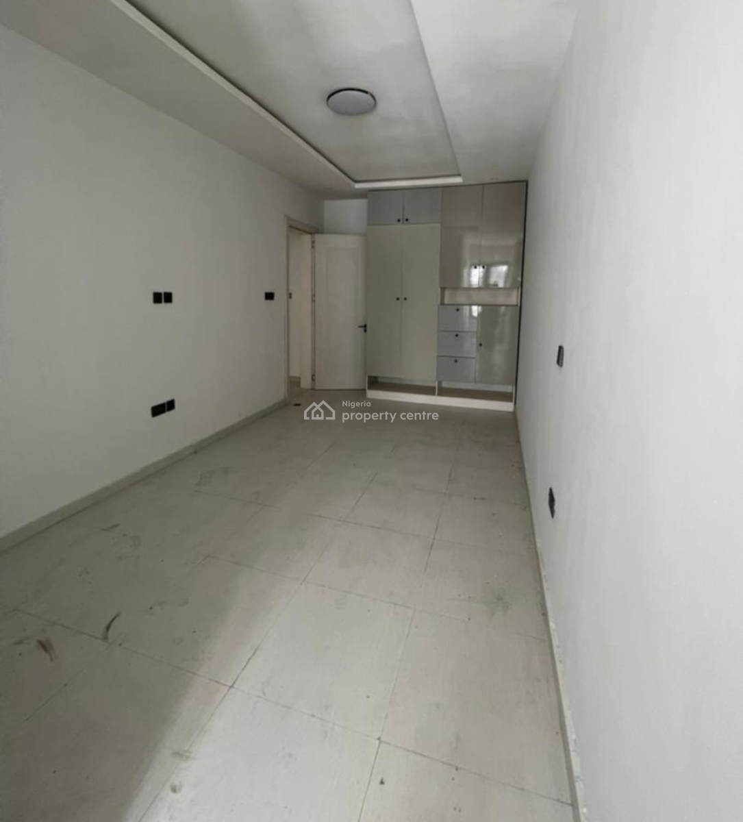 5 Bedroom Terraced Duplex on 2floors, Orchid Road, Lekki, Lagos, Terraced Duplex for Rent