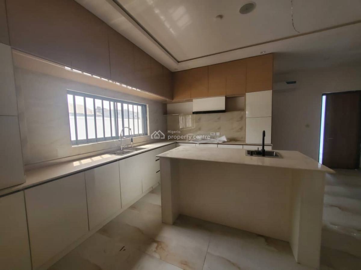 Brand New 5-bedroom Semi-detached Duplex with Bq, Lekki Phase 1, Lekki, Lagos, Semi-detached Duplex for Rent