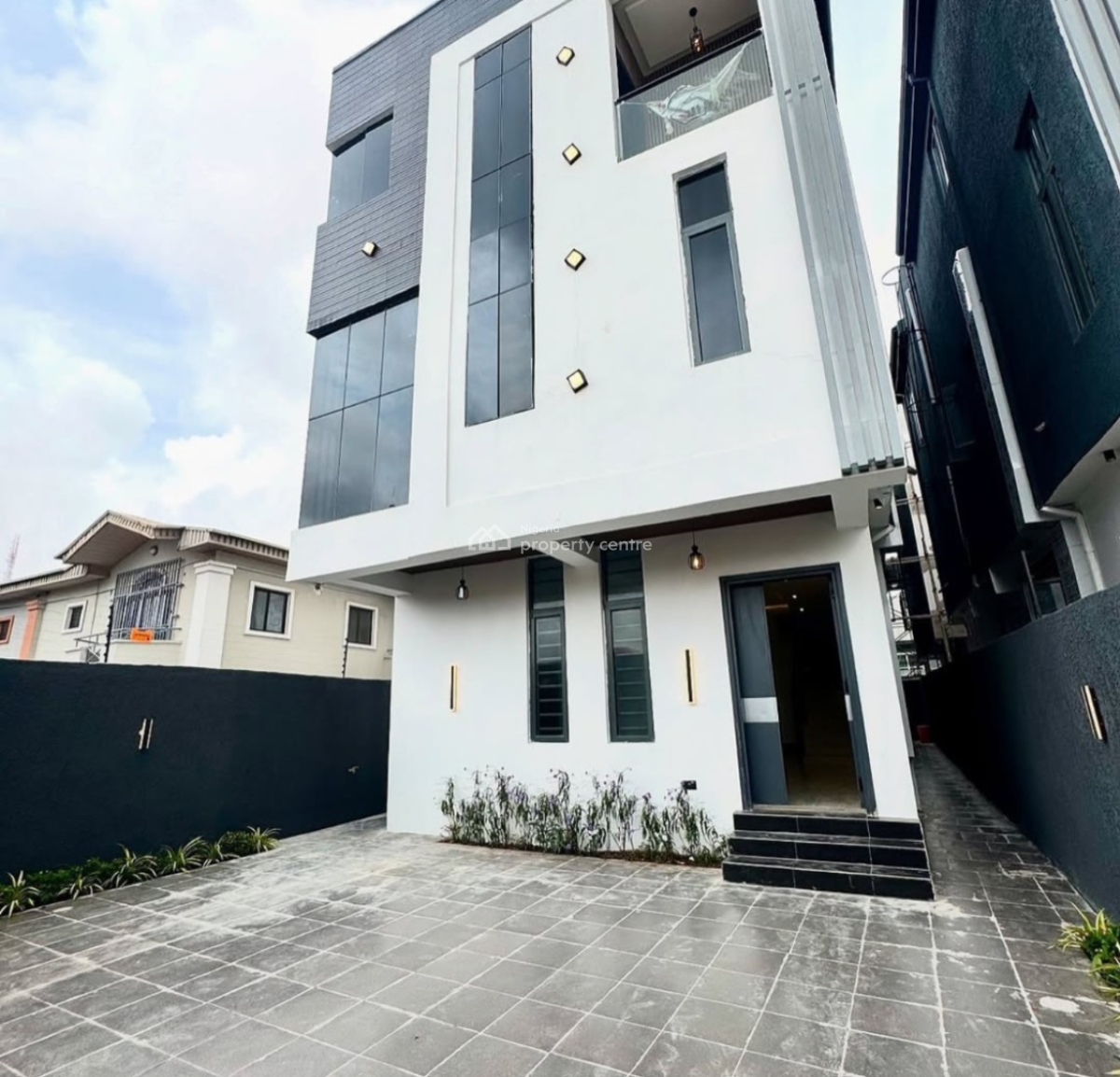 5 Bedroom Fully Detached  Duplex, Lekki Phase 1, Lekki, Lagos, Detached Duplex for Rent