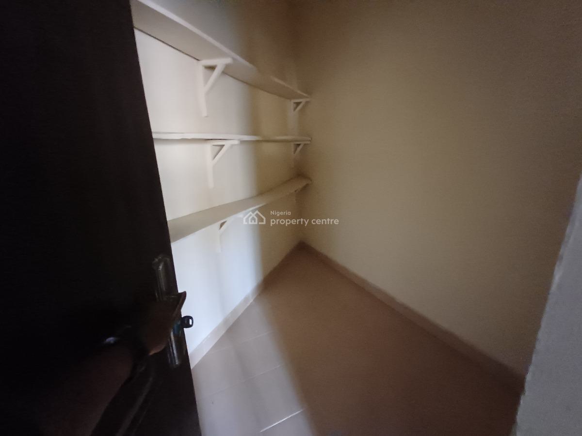 Clean 3 Bedroom Flat on The Ground Floor, Jahi, Abuja, Flat / Apartment for Rent