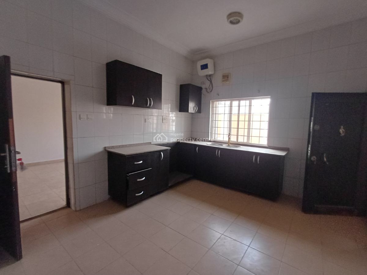 Clean 3 Bedroom Flat on The Ground Floor, Jahi, Abuja, Flat / Apartment for Rent