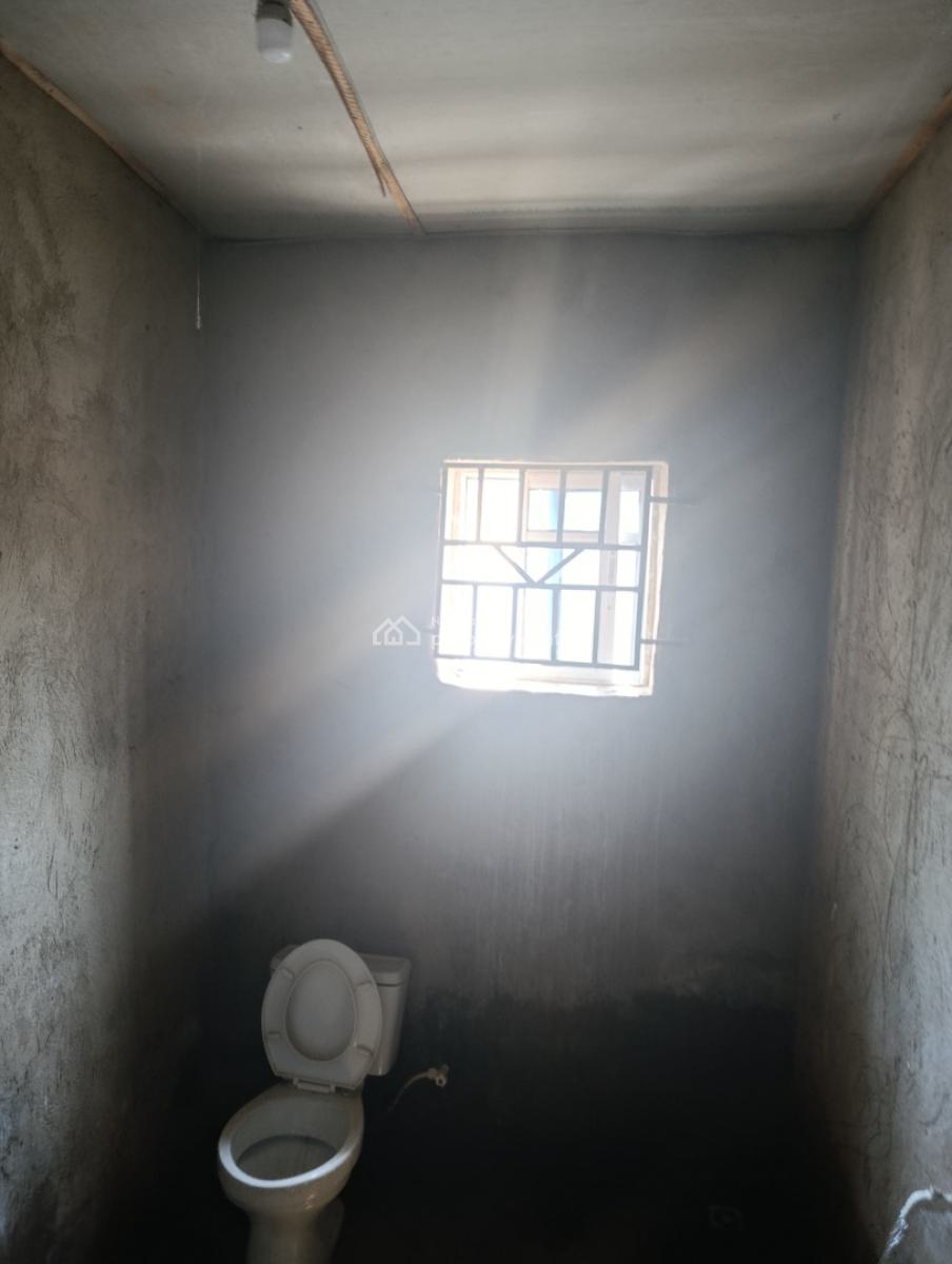 3 Bedroom Flat, Abiola Street, Moniya, Ibadan, Oyo, Semi-detached Bungalow for Rent