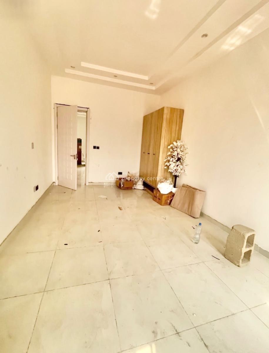 Newly Built Serviced 3 Bedroom Apartment, Lekki Phase 1, Lekki, Lagos, Flat / Apartment for Rent